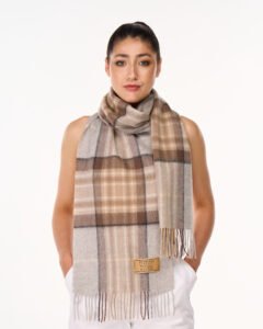 Luxury New Cashmere Capes for Sophisticated Style