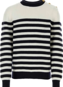 Balmain Cozy and Chic cashmere accessories.