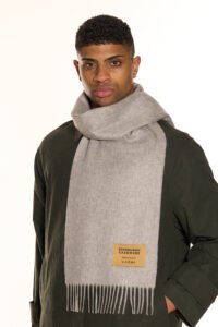 Famous worldwide cashmere scarf brand
