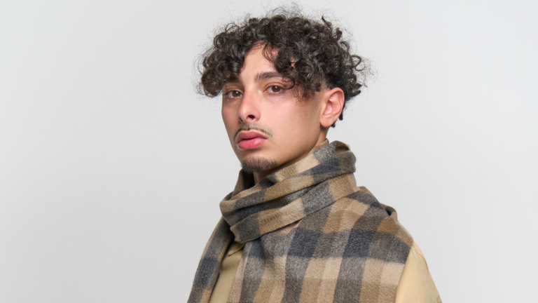 Iconic Cashmere Scarves