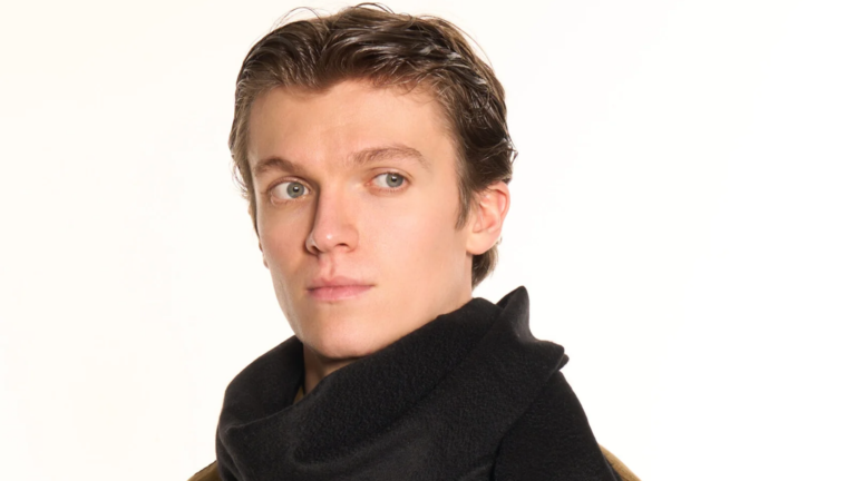 DC Scott Cashmere Scarf